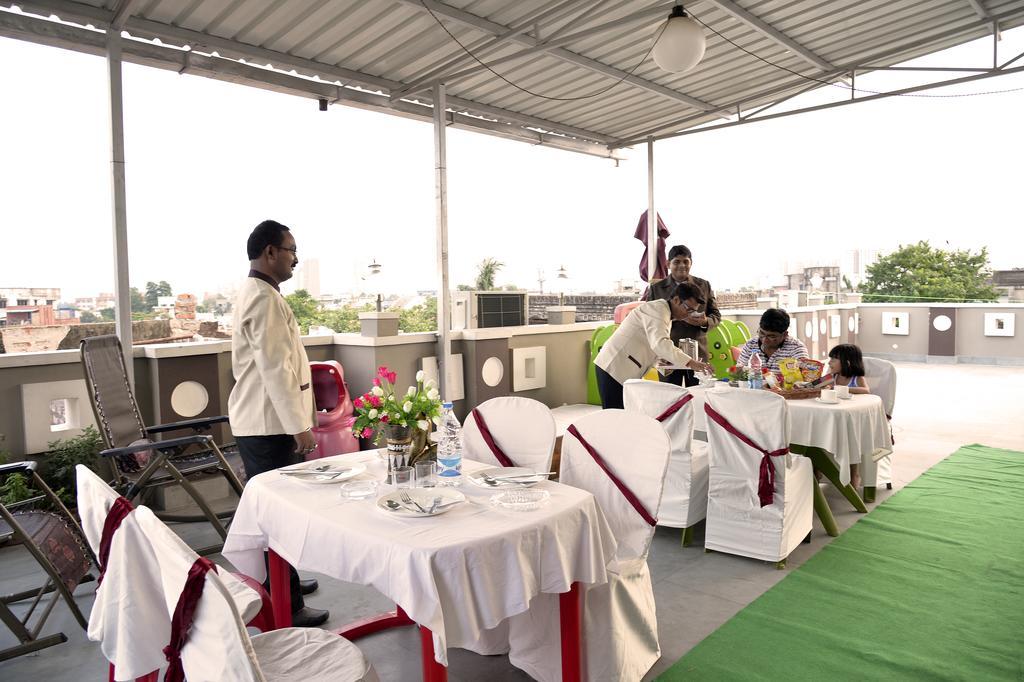 Ghosh Villa Guest House Kalkutta Exterior foto